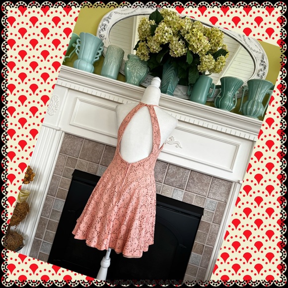 Windsor prom or party dress,size 9 - Picture 4 of 4